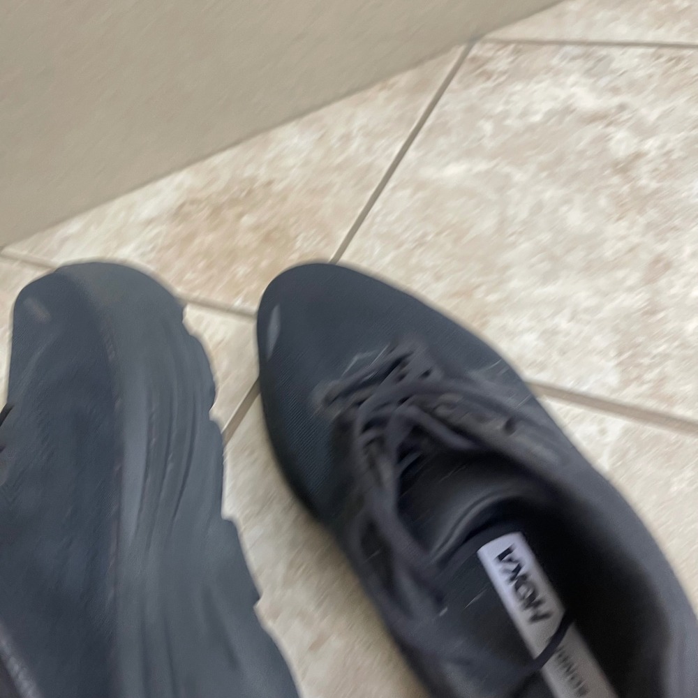 Hoka one one Bondi 8 Wide Mens 10.5 2E Triple Black Running Shoes athletic  euc - Picture 8 of 10